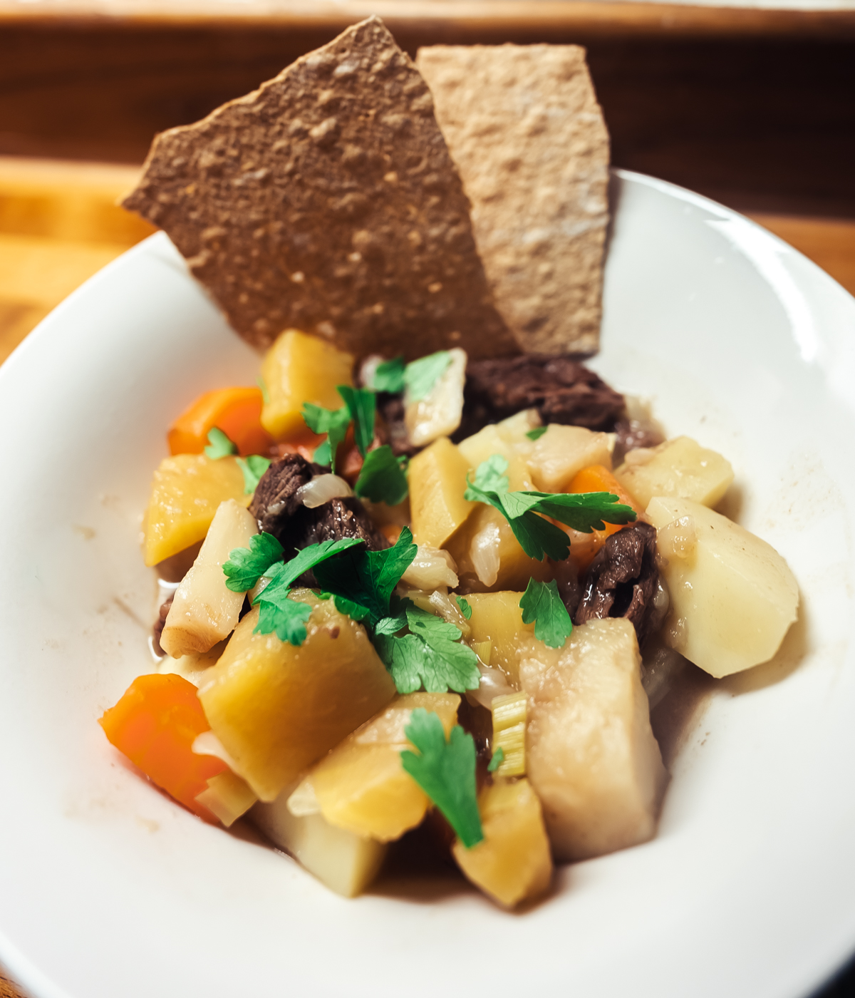 brun lapskaus Norwegian beef and vegetable stew