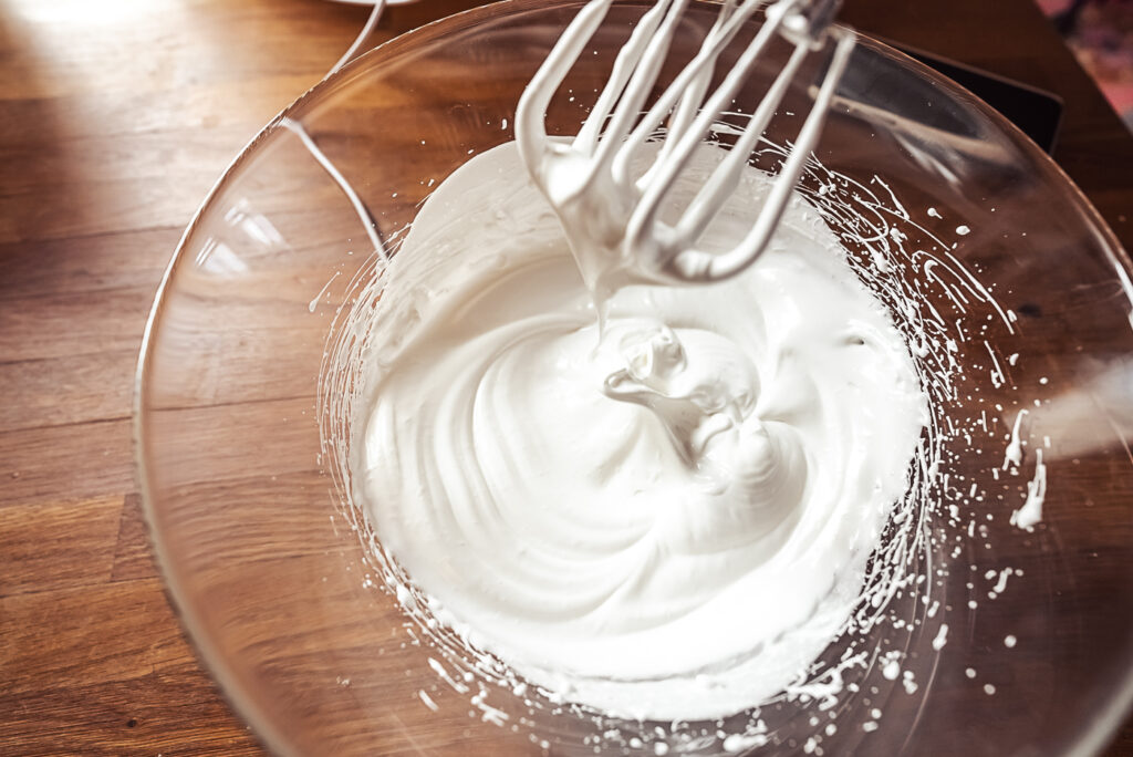 whipping meringue