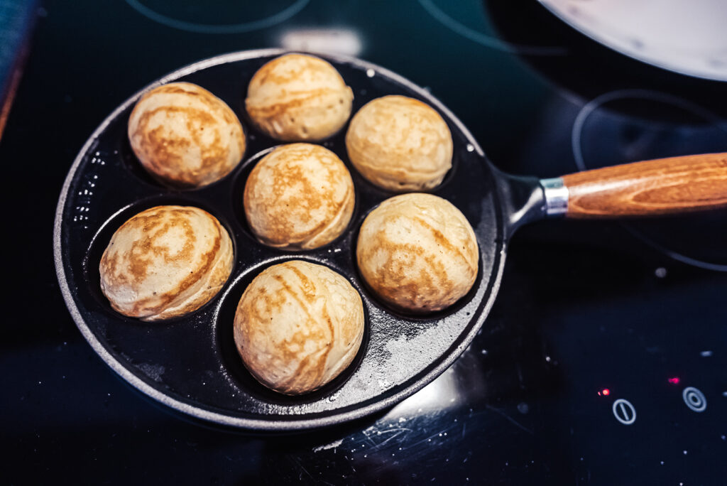 frying aebleskiver in pan