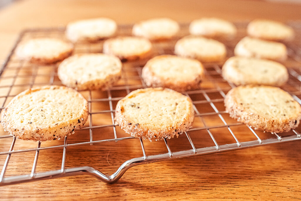 Norwegian cardamom cookies cooling on wire rack