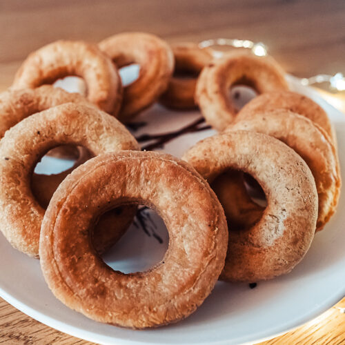 Norwegian smultring doughnuts