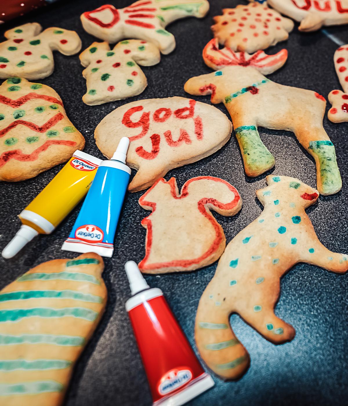 kakemenn decorated Norwegian christmas cookies