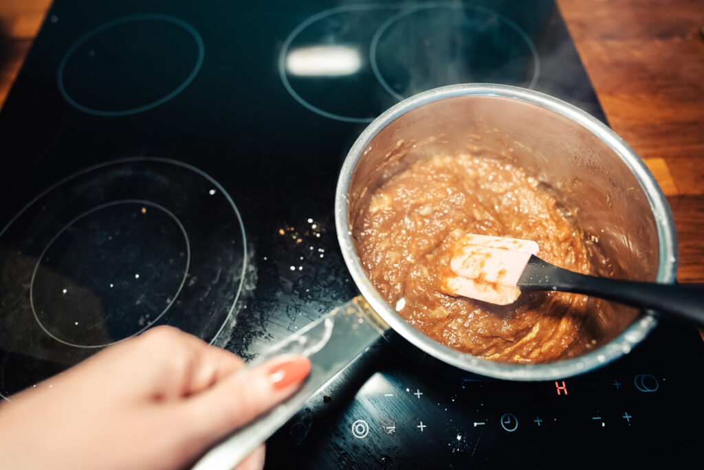 apple sauce filling for Norwegian cinnamon buns