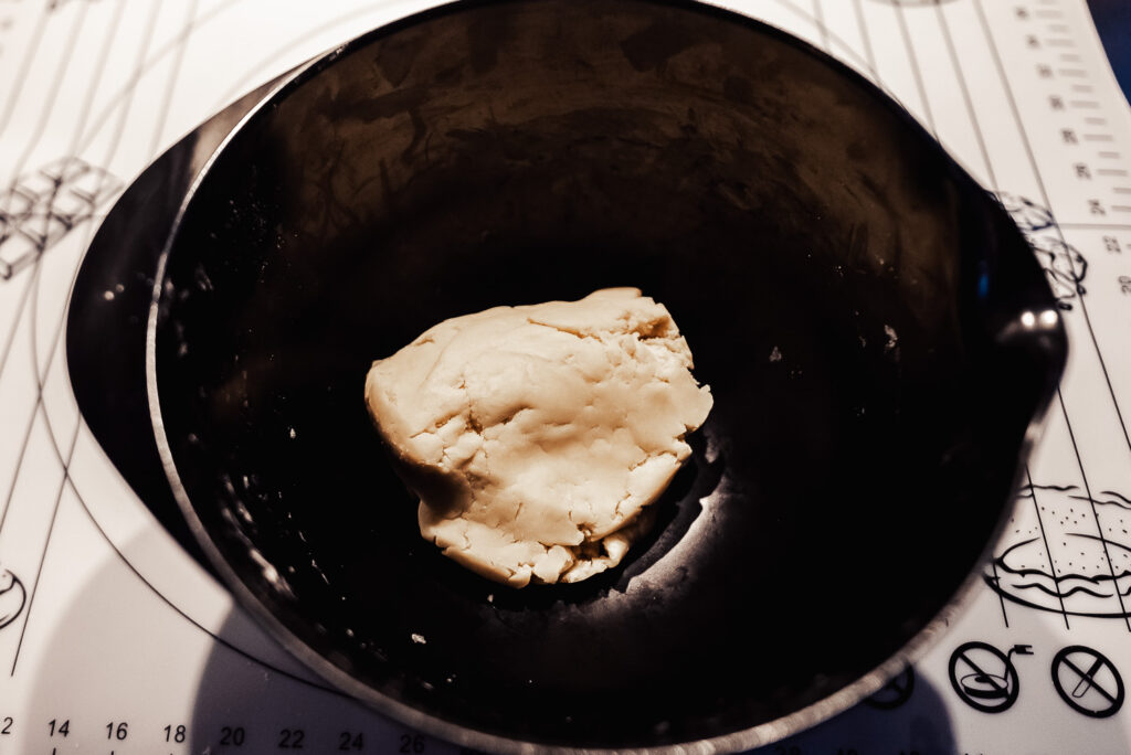 schackrutor vanilla cookie dough in a mixing bowl