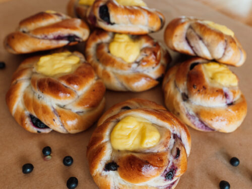 Norwegian Blueberry Buns with Vanilla Custard